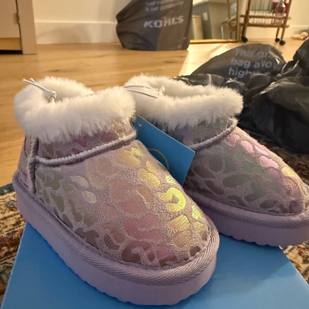 Stride Rite Iridescent Purple Slippers
